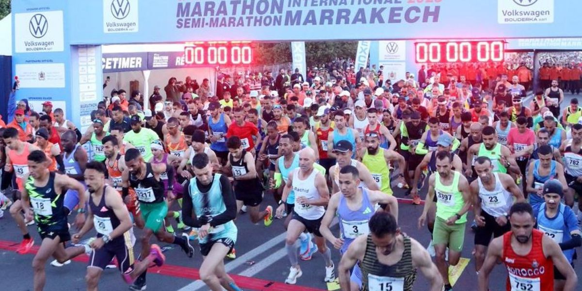 الدورة 35 لماراطون مراكش الدولي: العداء الكيني ألفونس كيغين كيبووت والإثيوبية تيرفي تسيغاي يفوزان باللقب الدورة 35 لماراطون مراكش الدولي: العداء الكيني ألفونس كيغين كيبووت والإثيوبية تيرفي تسيغاي يفوزان باللقب