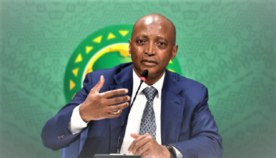 كرة القدم.. “قرعة النسخة الـ35 من كأس إفريقيا للأمم بالمغرب ستكون مثيرة” (موتسيبي) كرة القدم.. “قرعة النسخة الـ35 من كأس إفريقيا للأمم بالمغرب ستكون مثيرة” (موتسيبي)