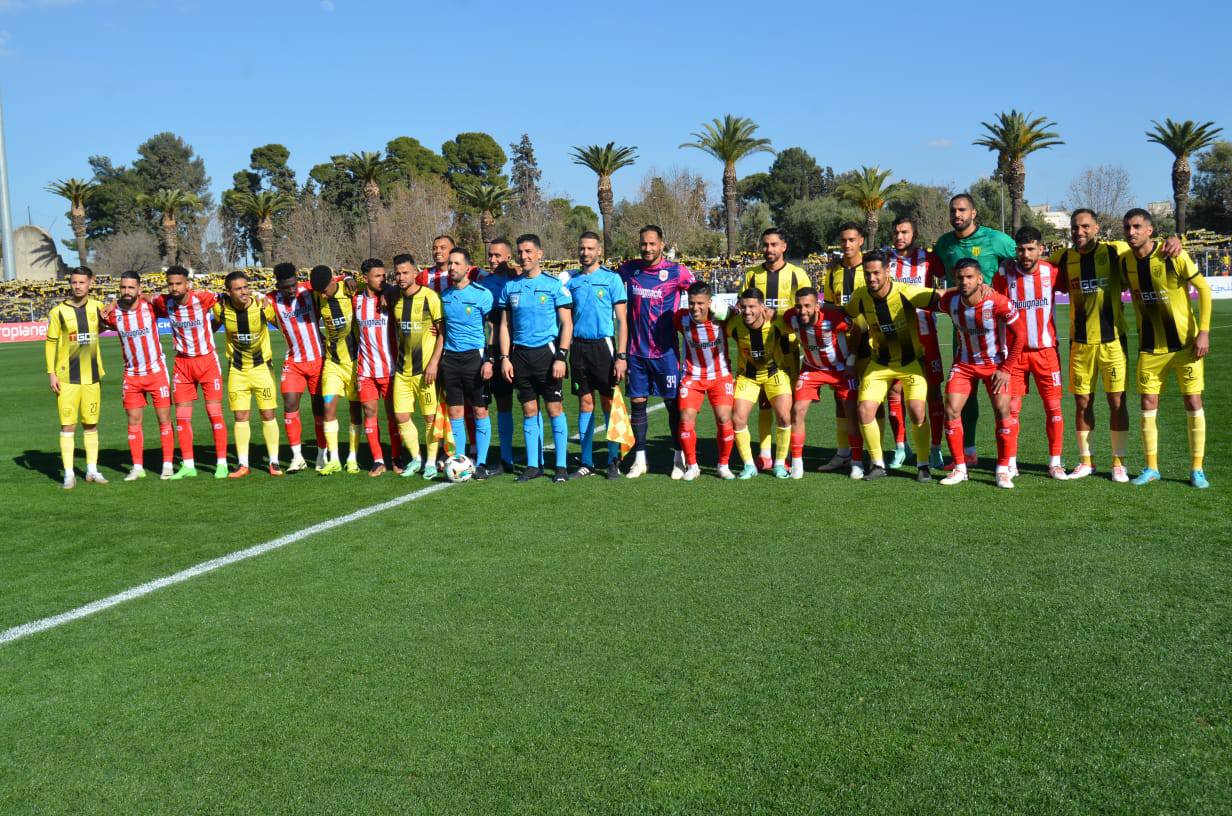 الكوديم يعود بانتصار تاريخي من قلب ملعب الحسن الثاني بفاس برسم الجولة 20. متابعة محسن الأكرمين. الكوديم يعود بانتصار تاريخي من قلب ملعب الحسن الثاني بفاس برسم الجولة 20. متابعة محسن الأكرمين.