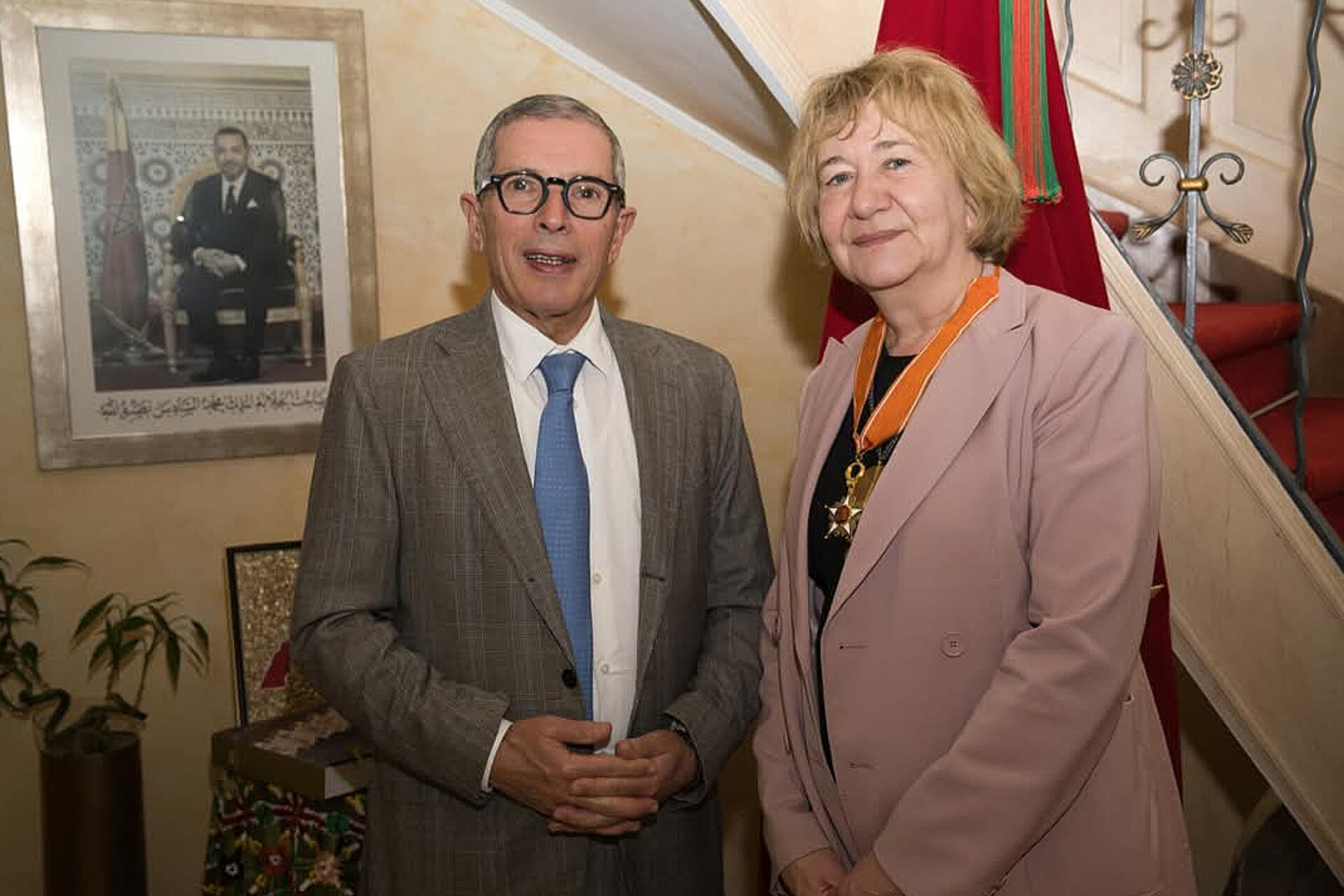 توشيح سفيرة بلجيكا السابقة بالمغرب بالوسام العلوي من درجة قائد