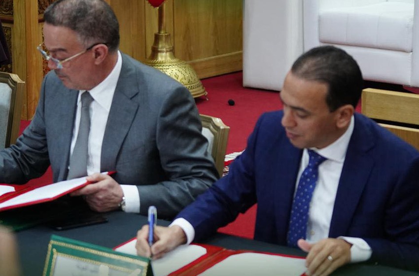 الرباط: إبرام اتفاقية إطار تتعلق بعقد برنامج لدعم ومواكبة غرف الصناعة التقليدية وجامعتها الرباط: إبرام اتفاقية إطار تتعلق بعقد برنامج لدعم ومواكبة غرف الصناعة التقليدية وجامعتها