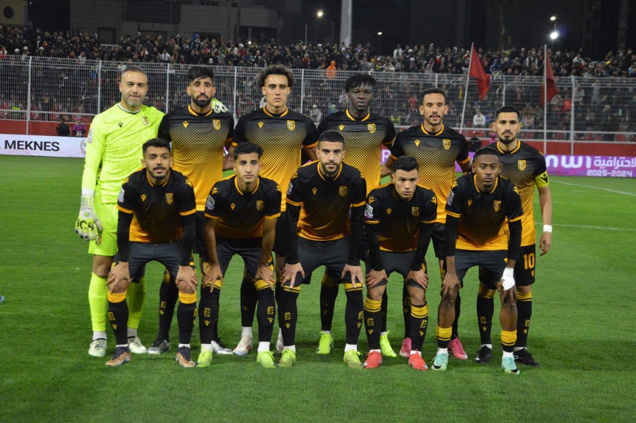 الكوديم يُضيعُ كسب نقاط الفوز ضد فريق اتحاد تواركة ويكتفي بتعادل سلبي الكوديم يُضيعُ كسب نقاط الفوز ضد فريق اتحاد تواركة ويكتفي بتعادل سلبي