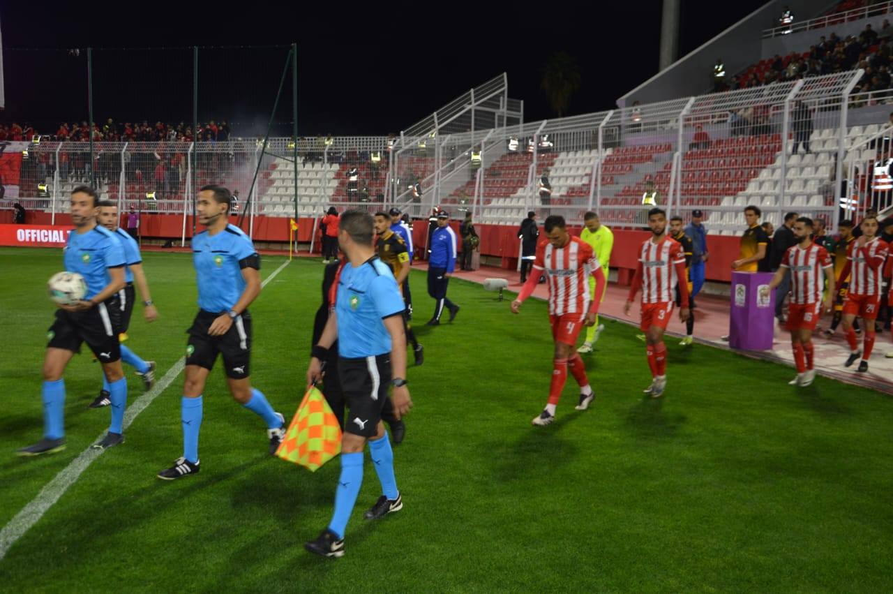 الكوديم يُضيعُ كسب نقاط الفوز ضد فريق اتحاد تواركة ويكتفي بتعادل سلبي الكوديم يُضيعُ كسب نقاط الفوز ضد فريق اتحاد تواركة ويكتفي بتعادل سلبي