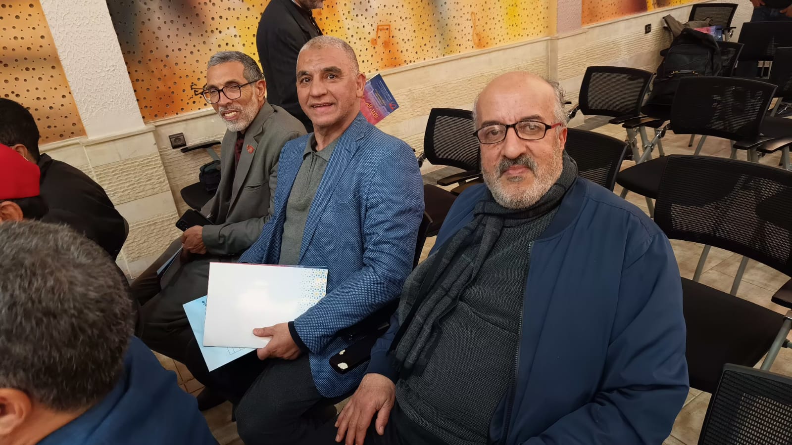 أرباب قاعات الحفلات يلتئمون بمكناس في لقائهم التواصلي الخامس ويطالبون بوضع إطار قانوني لعملهم كقطاع قائم الذات أرباب قاعات الحفلات يلتئمون بمكناس في لقائهم التواصلي الخامس ويطالبون بوضع إطار قانوني لعملهم كقطاع قائم الذات