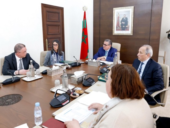 رئيس الحكومة يترأس اجتماع لجنة قيادة تتبع مشاريع الملاعب الرياضية لكأس أمم إفريقيا 2025 وكأس العالم 2030 رئيس الحكومة يترأس اجتماع لجنة قيادة تتبع مشاريع الملاعب الرياضية لكأس أمم إفريقيا 2025 وكأس العالم 2030