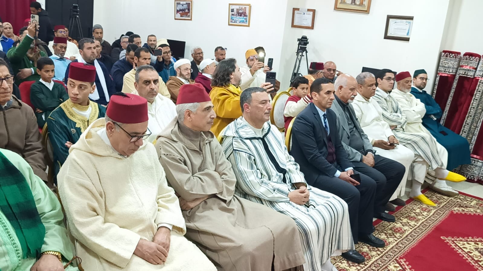الهيأة الوطنية لمغاربة العالم تختتم مسابقة تجويد القرآن الكريم وتكرم علماء وأهل الدين بمكناس