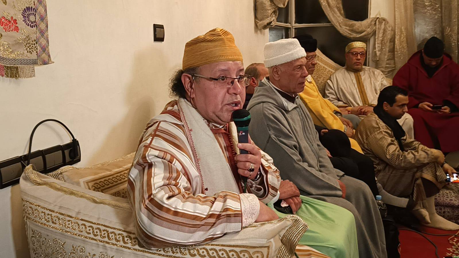 جمعية روح التراث الصوفي للمديح والسماع بمكناس تنظم الدورة السابعة من ملتقى مولاي أحمد الموقيت الشبيهي جمعية روح التراث الصوفي للمديح والسماع بمكناس تنظم الدورة السابعة من ملتقى مولاي أحمد الموقيت الشبيهي