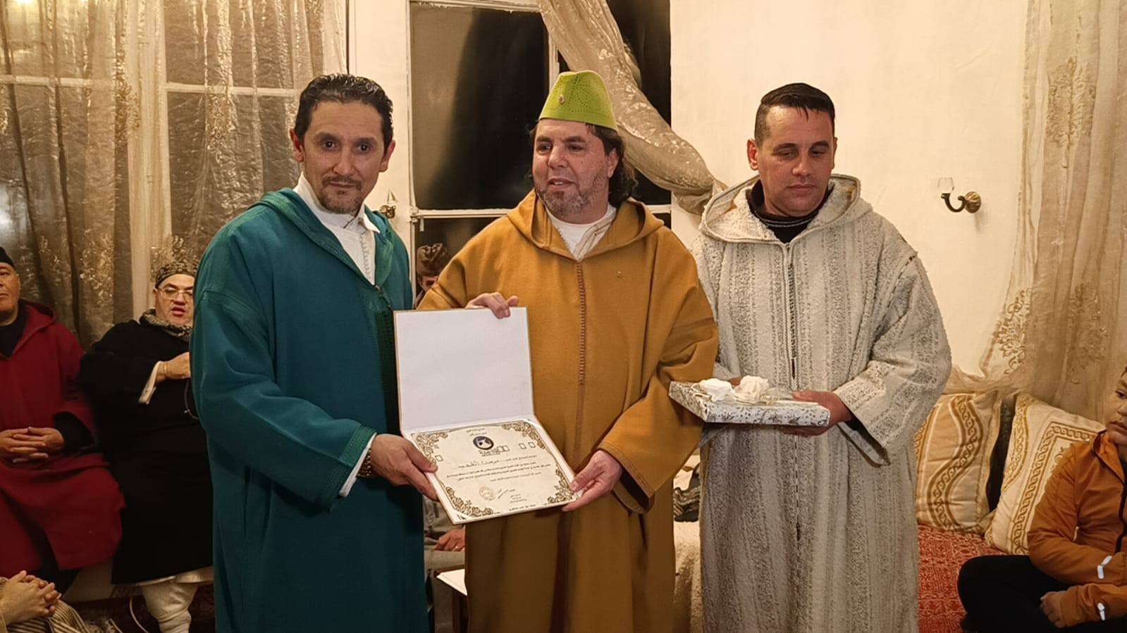 جمعية روح التراث الصوفي للمديح والسماع بمكناس تنظم الدورة السابعة من ملتقى مولاي أحمد الموقيت الشبيهي جمعية روح التراث الصوفي للمديح والسماع بمكناس تنظم الدورة السابعة من ملتقى مولاي أحمد الموقيت الشبيهي