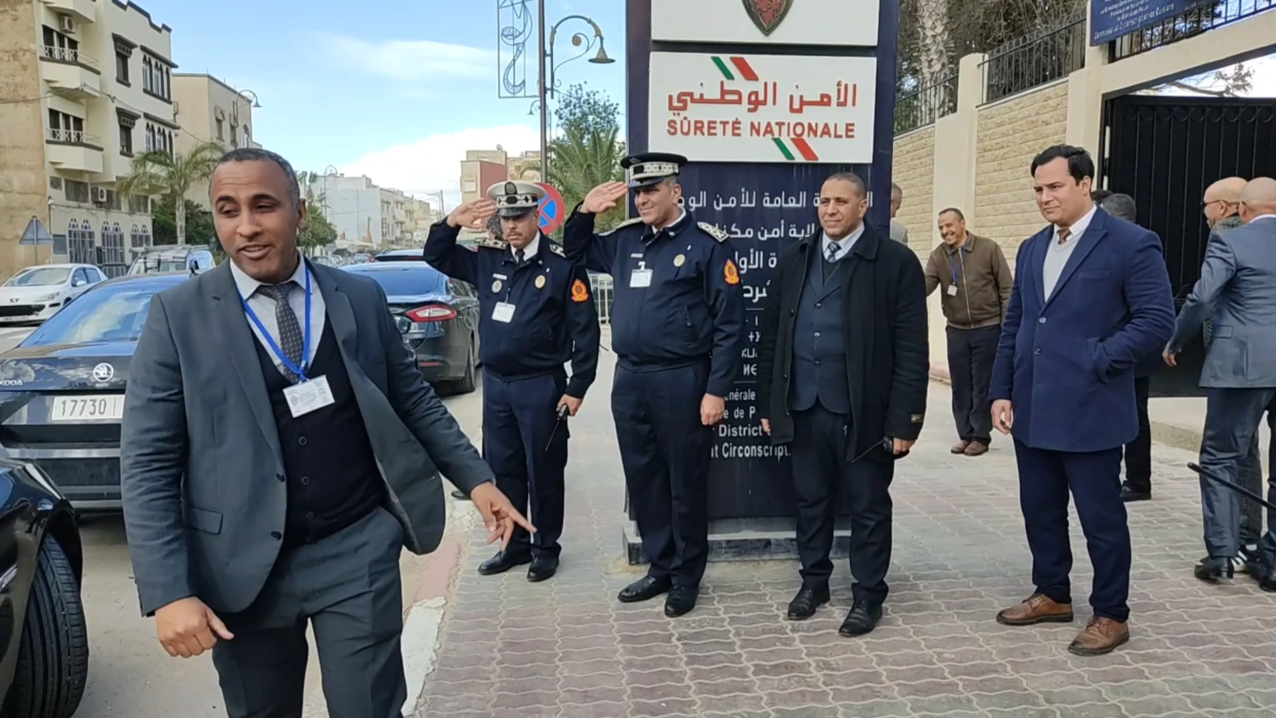 زيارة مباركة للسيد والي ولاية الأمن الوطني بمكناس ونائبه لويسلان بعد زوال يومه الاثتين 17 مارس زيارة مباركة للسيد والي ولاية الأمن الوطني بمكناس ونائبه لويسلان بعد زوال يومه الاثتين 17 مارس