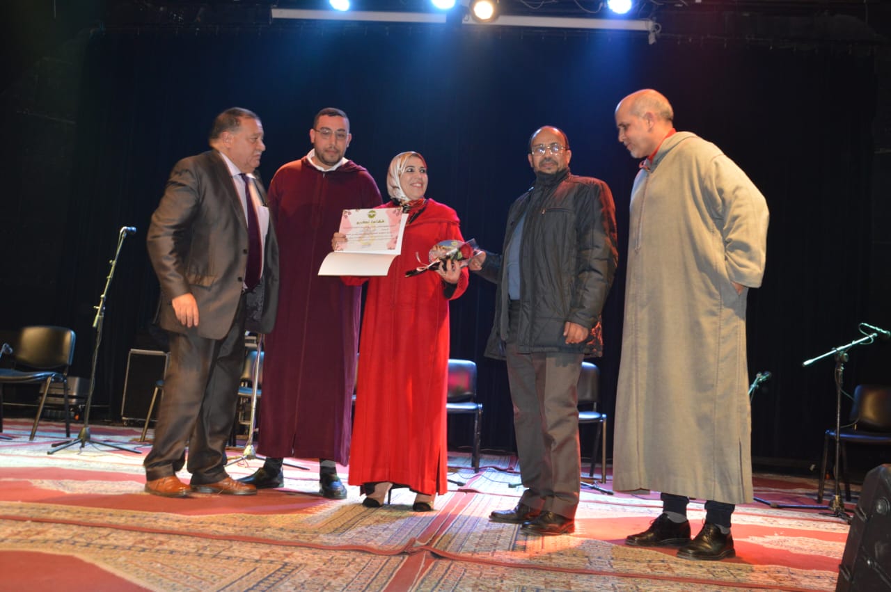 تكريمات وازنة للمرأة المكناسية واحتفال بهيج في ليلة ربانية من تنظيم جمعية مكناس للتراث.