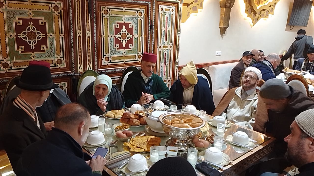 المنتدى المغربي الإفريقي للتعاون الدولي ينظم حفل ديني بقصر السعادة مكناس