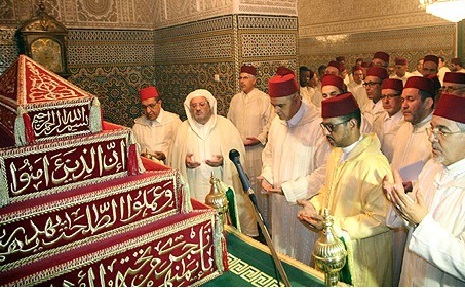 فاس.. حفل ديني بضريح مولاي عبد الله ترحما على أرواح سلاطين وملوك الدولة العلوية