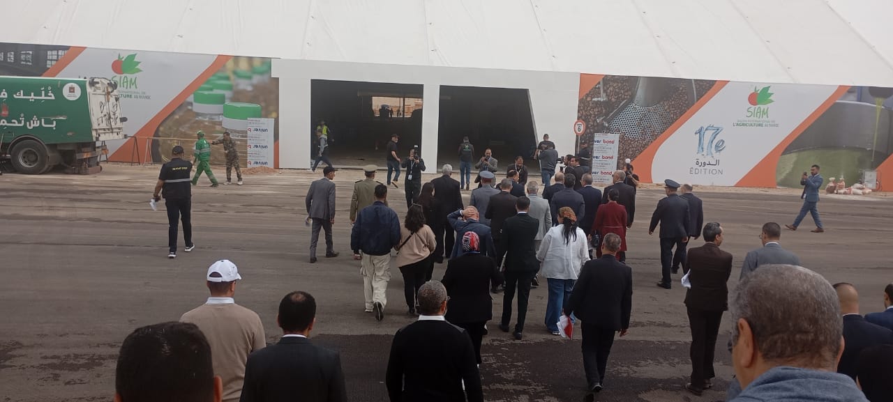 عباس لومغاري رئيس جماعة مكناس : *الكل جاهز لاستقبال ضيوف المعرض الدولي للفلاحة بالعاصمة الإسماعيلية * عباس لومغاري رئيس جماعة مكناس : *الكل جاهز لاستقبال ضيوف المعرض الدولي للفلاحة بالعاصمة الإسماعيلية *