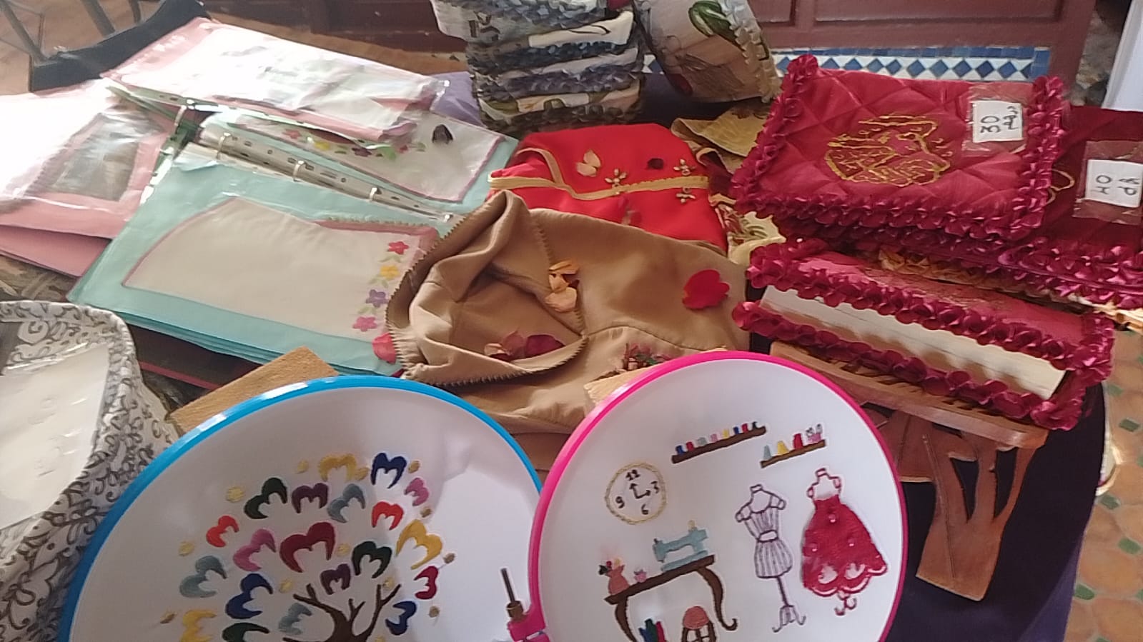 نجاح كبير لمعرض المنتوجات المجالية لمنظمة المرأة الأمينية الغازية بمكناس نجاح كبير لمعرض المنتوجات المجالية لمنظمة المرأة الأمينية الغازية بمكناس