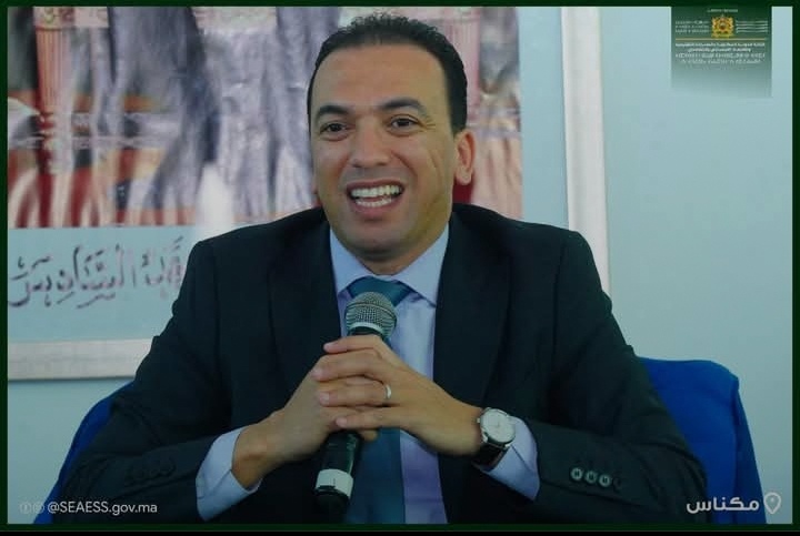 كاتب الدولة المكلف بالصناعة التقليدية والاقتصاد الاجتماعي والتضامني يعقد بمكناس لقاءا تواصليا لتدارس سبل النهوض بقطاع الصناعة التقليدية كاتب الدولة المكلف بالصناعة التقليدية والاقتصاد الاجتماعي والتضامني يعقد بمكناس لقاءا تواصليا لتدارس سبل النهوض بقطاع الصناعة التقليدية