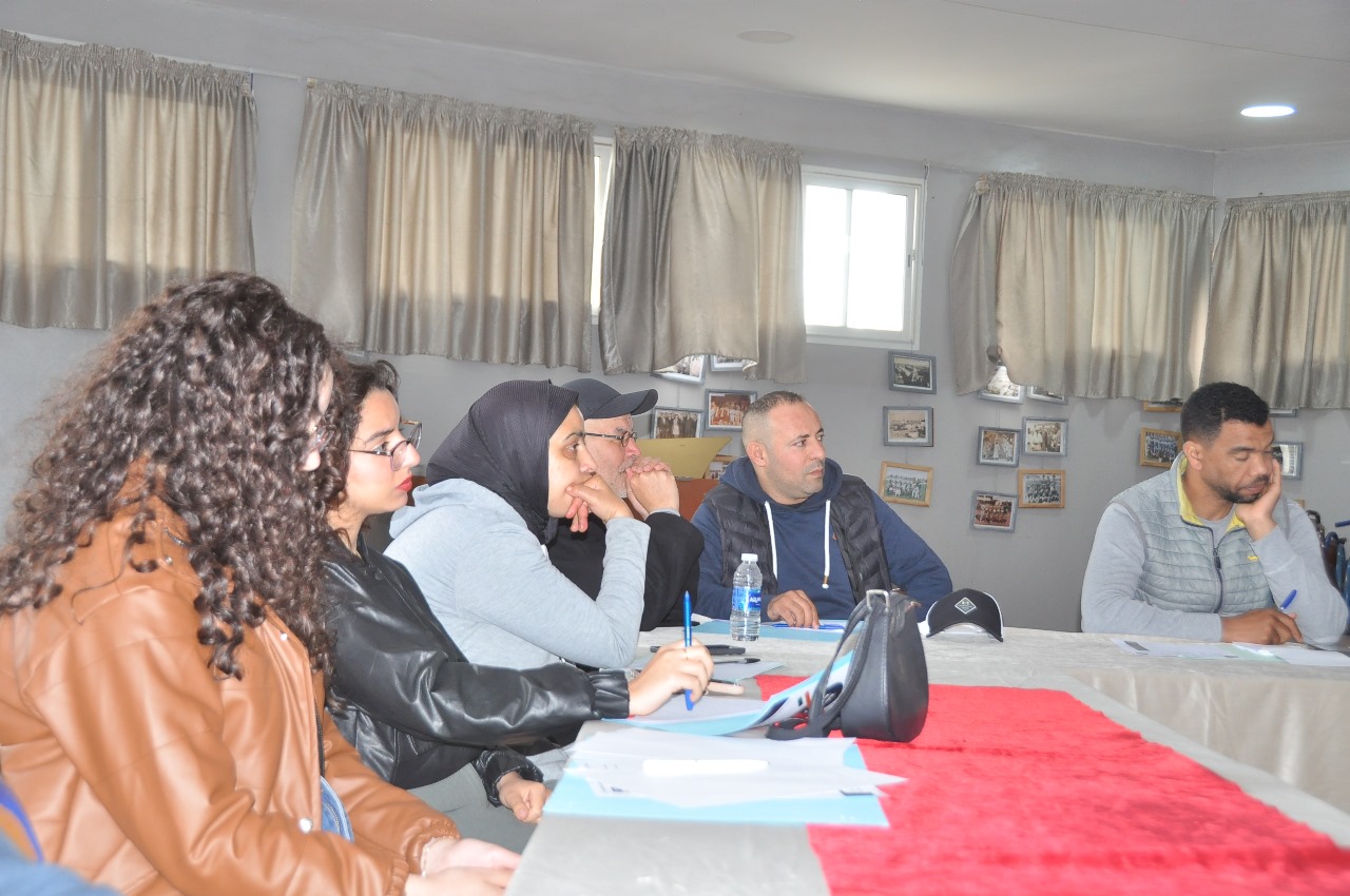 الخميسات: ورشة تكوينية تسلط الضوء على برنامج عمل الجماعة وتعزيز الديمقراطية التشاركية الخميسات: ورشة تكوينية تسلط الضوء على برنامج عمل الجماعة وتعزيز الديمقراطية التشاركية