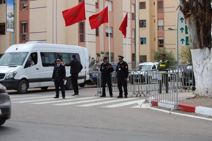 التنويه بالمجهودات الجبارة التي بذلها السادة الأشراف رجال ونساء الأمن الوطني بمكناس خلال افتتاح الملتقى الدولي للفلاحة بالمغرب في دورته 17 بمكناس، تعتبر واجبًا وطنيًا واعترافًا بتضحياتهم وجهودهم المخلصة في خدمة المجتمع.