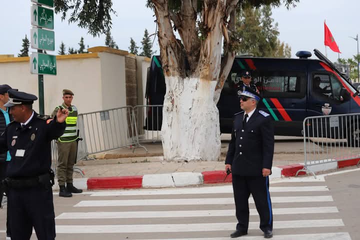 التنويه بالمجهودات الجبارة التي بذلها السادة الأشراف رجال ونساء الأمن الوطني بمكناس خلال افتتاح الملتقى الدولي للفلاحة بالمغرب في دورته 17 بمكناس، تعتبر واجبًا وطنيًا واعترافًا بتضحياتهم وجهودهم المخلصة في خدمة المجتمع.