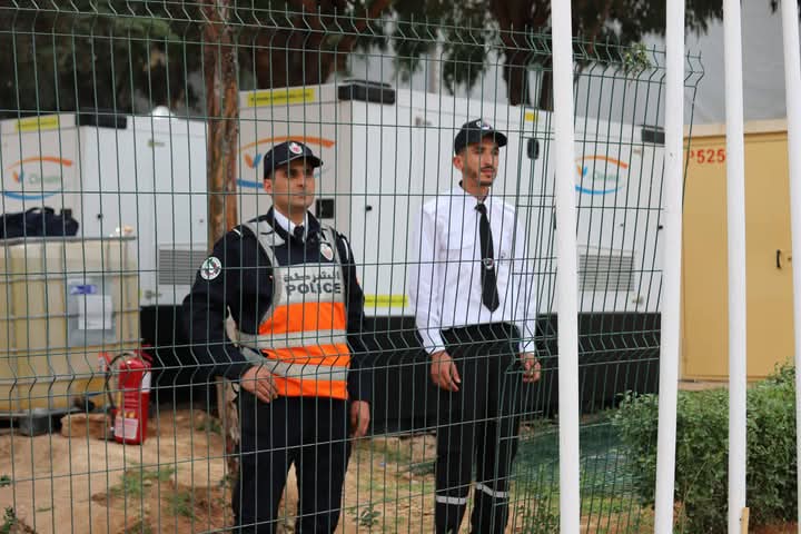 التنويه بالمجهودات الجبارة التي بذلها السادة الأشراف رجال ونساء الأمن الوطني بمكناس خلال افتتاح الملتقى الدولي للفلاحة بالمغرب في دورته 17 بمكناس، تعتبر واجبًا وطنيًا واعترافًا بتضحياتهم وجهودهم المخلصة في خدمة المجتمع.