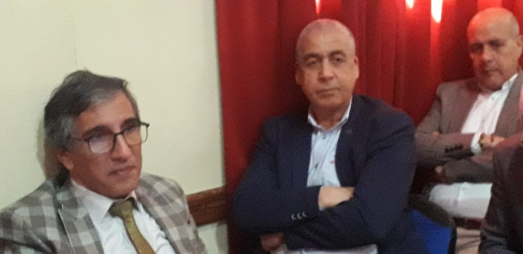 مكناس الفيدرالية الإقليمية لجمعيات الآباء والامهات وأولياء الامور بمكناس تحتفي بنساءها وتكرم اطرها ووجوه اعلامية بمناسبة عيد الام والمرأة بمركز النسيج الجمعوي حمرية. مكناس الفيدرالية الإقليمية لجمعيات الآباء والامهات وأولياء الامور بمكناس تحتفي بنساءها وتكرم اطرها ووجوه اعلامية بمناسبة عيد الام والمرأة بمركز النسيج الجمعوي حمرية.