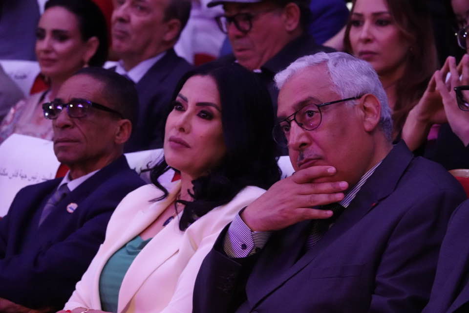 الدورة 14لمهرجان مكناس للدراما التلفزية تكرم سعيدة باعدي وإبراهيم خاي ورئيس جماعة مكناس يعد الساكنة المكناسية بتشييد المسرح الكبير على مساحة هكتارين الدورة 14لمهرجان مكناس للدراما التلفزية تكرم سعيدة باعدي وإبراهيم خاي ورئيس جماعة مكناس يعد الساكنة المكناسية بتشييد المسرح الكبير على مساحة هكتارين