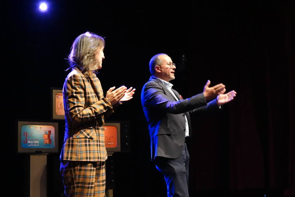 الدورة 14لمهرجان مكناس للدراما التلفزية تكرم سعيدة باعدي وإبراهيم خاي ورئيس جماعة مكناس يعد الساكنة المكناسية بتشييد المسرح الكبير على مساحة هكتارين الدورة 14لمهرجان مكناس للدراما التلفزية تكرم سعيدة باعدي وإبراهيم خاي ورئيس جماعة مكناس يعد الساكنة المكناسية بتشييد المسرح الكبير على مساحة هكتارين