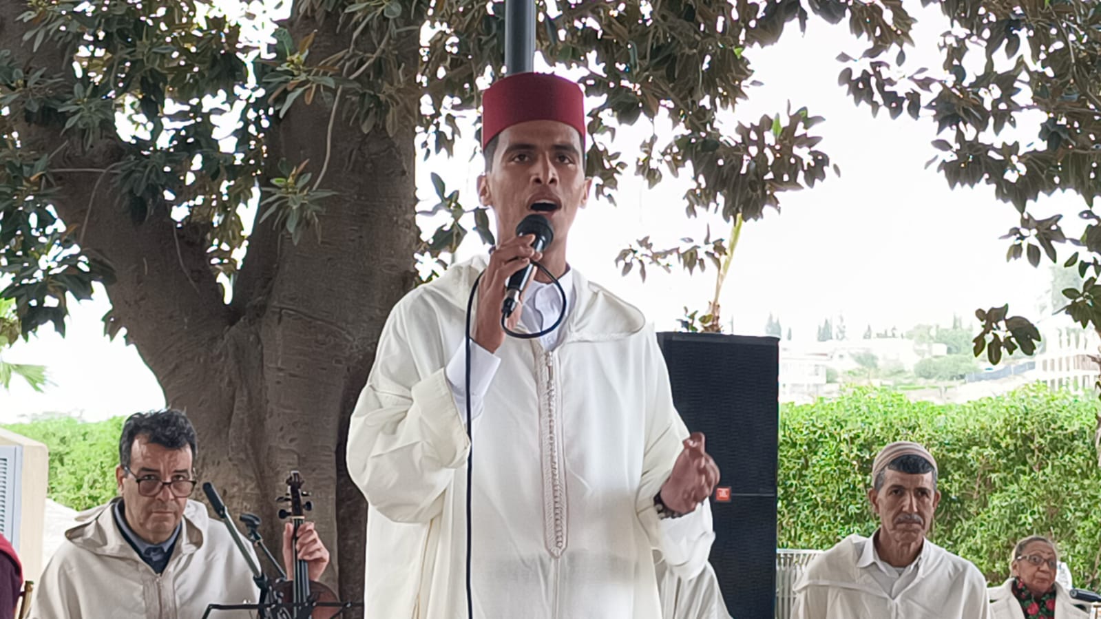 جمعية رحاب الإسماعيلية للملحون والموسيقى الثراثية تنظم عادة النزاهة جمعية رحاب الإسماعيلية للملحون والموسيقى الثراثية تنظم عادة النزاهة