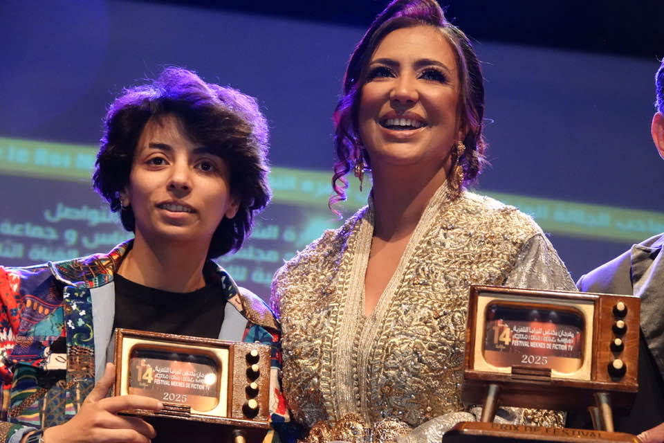 في نسخة ناجحة إسدال الستار على الدورة 14 من مهرجان مكناس للدراما والتلفزيون: تألق درامي وتكريم للإبداع المغربي تتويجات واعترافات بابداع فني واعد في نسخة ناجحة إسدال الستار على الدورة 14 من مهرجان مكناس للدراما والتلفزيون: تألق درامي وتكريم للإبداع المغربي تتويجات واعترافات بابداع فني واعد