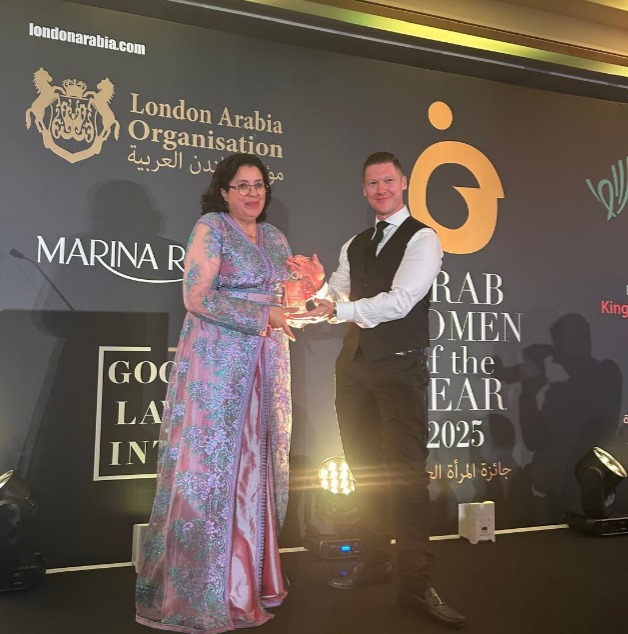 La Marocaine Najat Mokhtar sacrée aux Prix de la Femme Arabe de l'Année 2025 à Londres La Marocaine Najat Mokhtar sacrée aux Prix de la Femme Arabe de l'Année 2025 à Londres