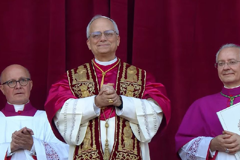 انتخاب الكاردينال روبرت فرانسيس بريفوست في منصب البابا الجديد للفاتيكان انتخاب الكاردينال روبرت فرانسيس بريفوست في منصب البابا الجديد للفاتيكان