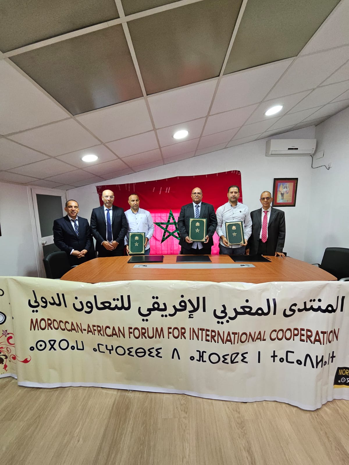 اتفاقية شراكة بين المنتدى المغربي الافريقي للتعاون  الدولي وجمعية المهاجرين وجمعية دعم الفئات الهشة.