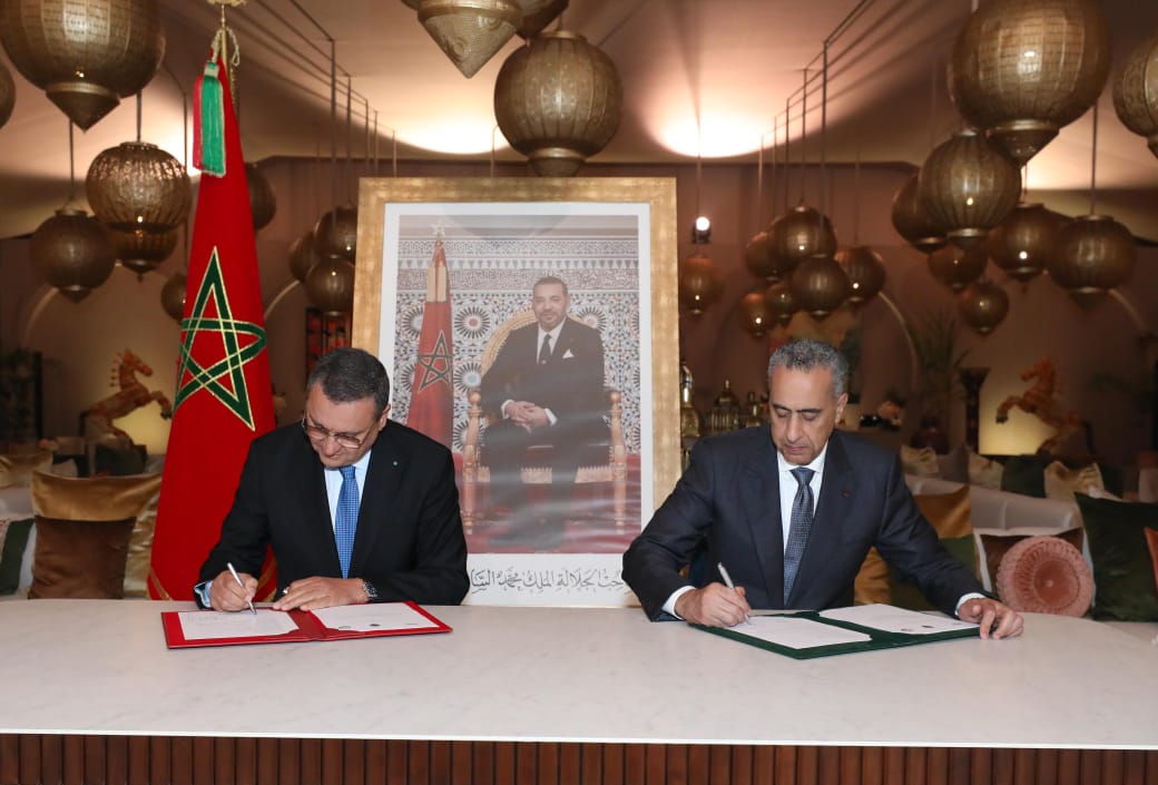 عبداللطيف الحموشي والمدير العام لمجموعة رونوالمغرب يوقعان اتفاقية تعاون