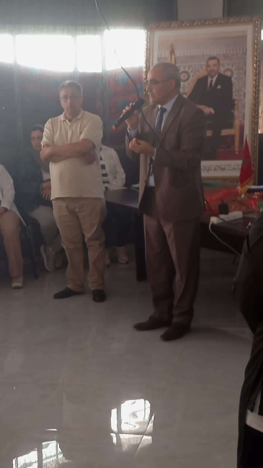 المركب الاجتماعي التربوي والرياضي رياض الزيتون ينظم لقاء تواصلي تخليدا للذكرى العشرون لانطلاق المبادرة الوطنية للتنمية البشرية