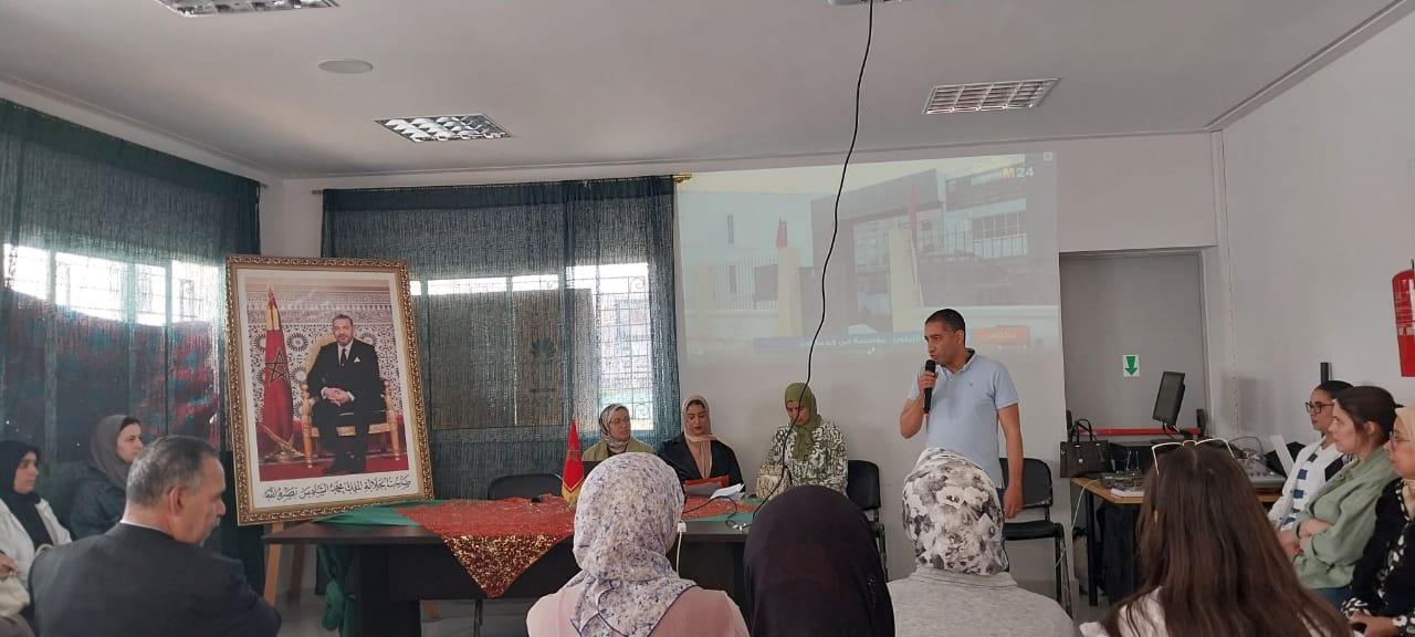 المركب الاجتماعي التربوي والرياضي رياض الزيتون ينظم لقاء تواصلي تخليدا للذكرى العشرون لانطلاق المبادرة الوطنية للتنمية البشرية