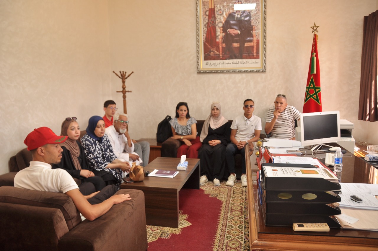 إيداع 16 عريضة بثلاث جماعات ترابية بإقليم الخميسات إيداع 16 عريضة بثلاث جماعات ترابية بإقليم الخميسات