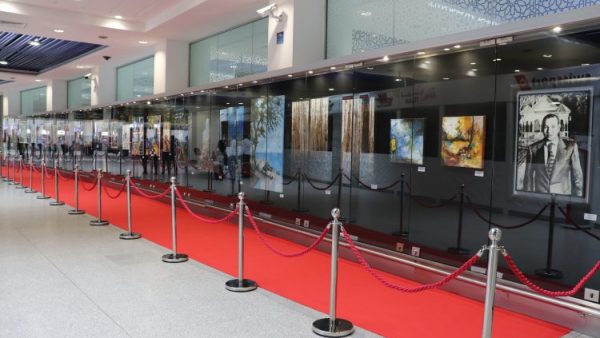 الدار البيضاء: المكتب الوطني للمطارات يحتفي بالإبداع الفني لموظفي المديرية العامة للأمن الوطني الدار البيضاء: المكتب الوطني للمطارات يحتفي بالإبداع الفني لموظفي المديرية العامة للأمن الوطني