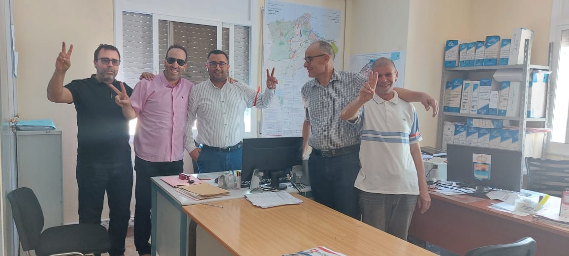 وفد من المكتب الإقليمي للجامعة يزور فرع آيت يوسف وعلي تضامنًا مع معركته النضالية وفد من المكتب الإقليمي للجامعة يزور فرع آيت يوسف وعلي تضامنًا مع معركته النضالية