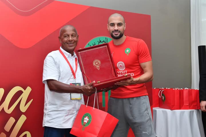 فاس .. الجامعة الملكية المغربية لكرة القدم تقيم حفل استقبال على شرف لاعبين دوليين سابقين فاس .. الجامعة الملكية المغربية لكرة القدم تقيم حفل استقبال على شرف لاعبين دوليين سابقين