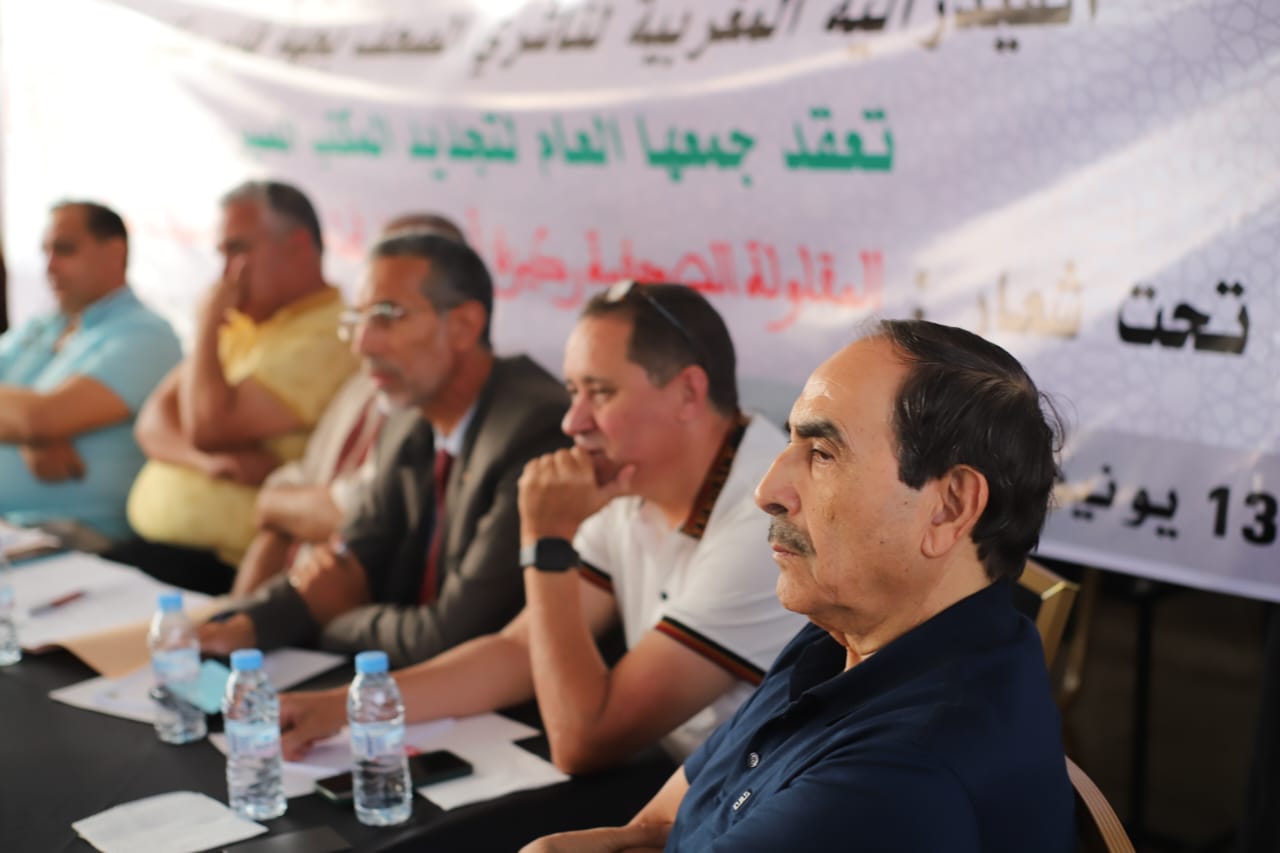 تجديد الثقة في الأستاذ يوسف السوحي رئيسا لفرع الفدرالية المغربية لناشري الصحف لجهة فاس مكناس تجديد الثقة في الأستاذ يوسف السوحي رئيسا لفرع الفدرالية المغربية لناشري الصحف لجهة فاس مكناس