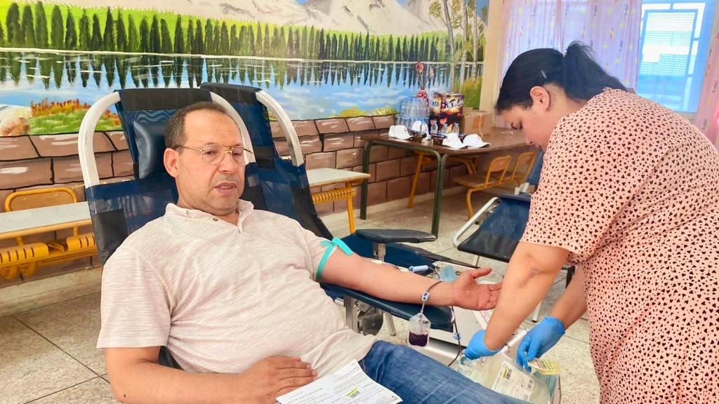 الخميسات.. حملةٌ للتبرع بالدم بمدرسة ابن بطوطة من 16 إلى 22 يونيو الجاري الخميسات.. حملةٌ للتبرع بالدم بمدرسة ابن بطوطة من 16 إلى 22 يونيو الجاري