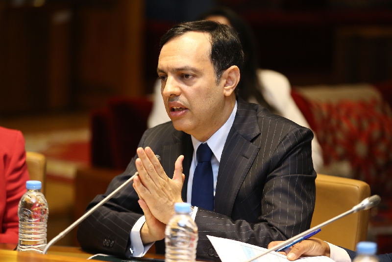 الحد من الهدر المدرسي واعتماد التدرج المهني من الآليات الميسرة للولوج إلى سوق الشغل (السيد السكوري) الحد من الهدر المدرسي واعتماد التدرج المهني من الآليات الميسرة للولوج إلى سوق الشغل (السيد السكوري)