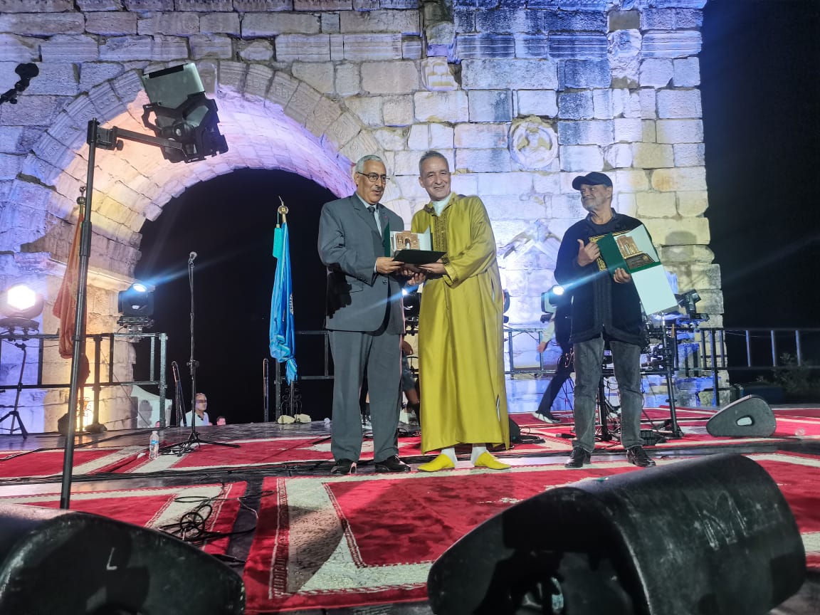 افتتاح فعاليات الدورة 24لمهرجان وليلي الدولي لموسيقى العالم التقليدية افتتاح فعاليات الدورة 24لمهرجان وليلي الدولي لموسيقى العالم التقليدية