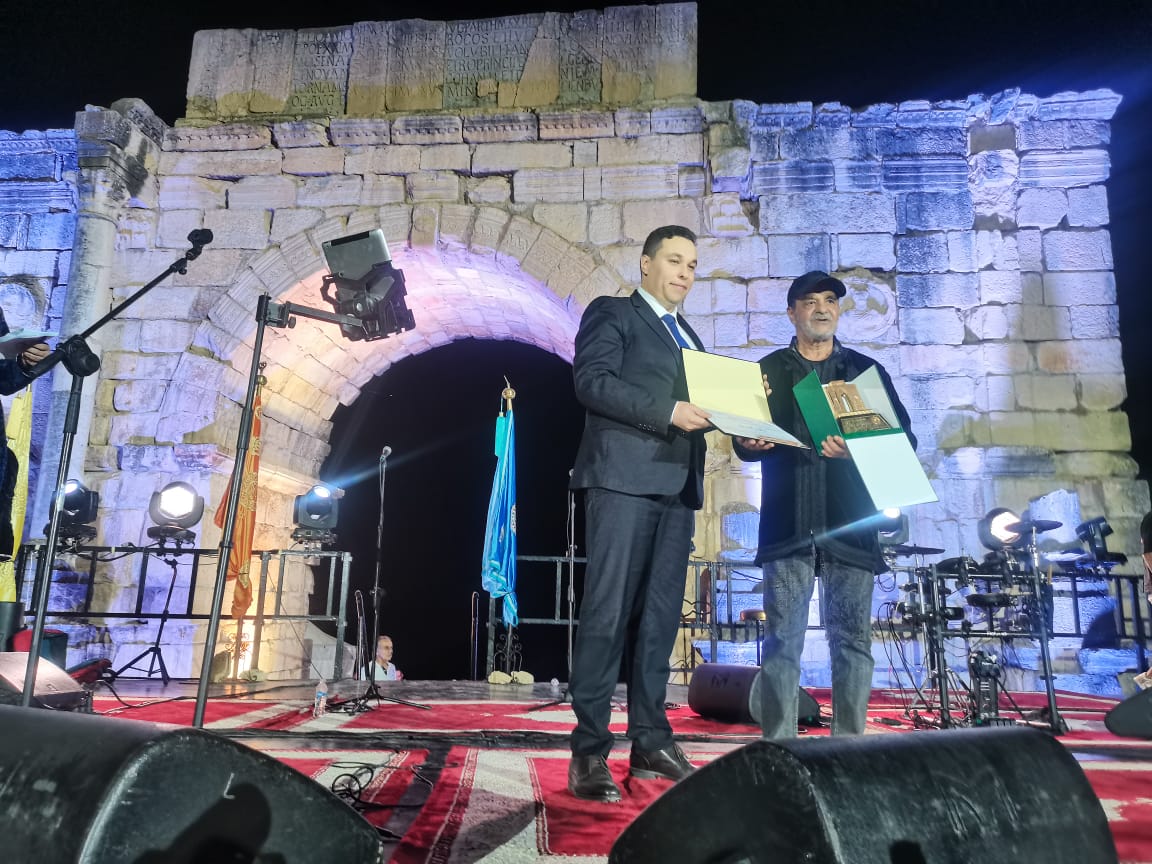 افتتاح فعاليات الدورة 24لمهرجان وليلي الدولي لموسيقى العالم التقليدية افتتاح فعاليات الدورة 24لمهرجان وليلي الدولي لموسيقى العالم التقليدية