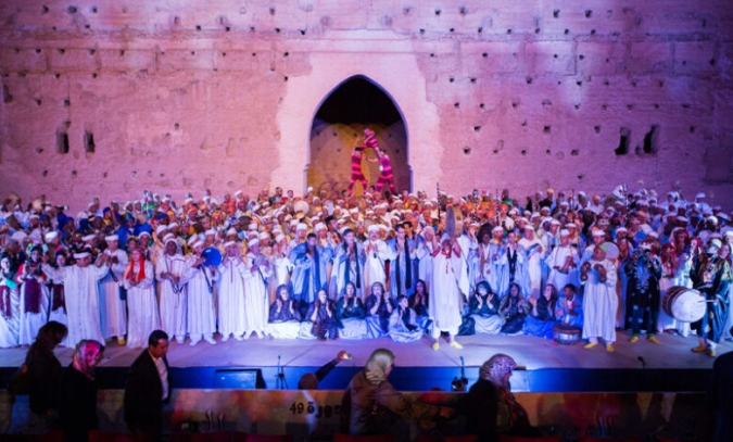 مراكش: “ليلة النجوم” تختتم فعاليات الدورة 54 للمهرجان الوطني للفنون الشعبية 