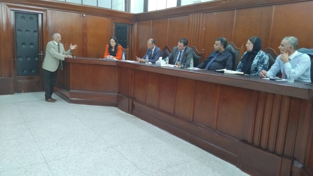 نقاش مفتوح حول إشكالية نزع الملكية والاعتداء المادي: محكمة الاستئناف الإدارية تسعى لصون الحقوق وتحقيق التوازن. نقاش مفتوح حول إشكالية نزع الملكية والاعتداء المادي: محكمة الاستئناف الإدارية تسعى لصون الحقوق وتحقيق التوازن.