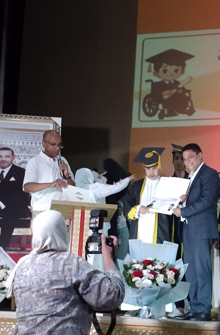 الحفل الختامي للموسم الدراسي لأطفال الجمعية الإسماعيلية للمعاقين جسديا بمكناس الحفل الختامي للموسم الدراسي لأطفال الجمعية الإسماعيلية للمعاقين جسديا بمكناس