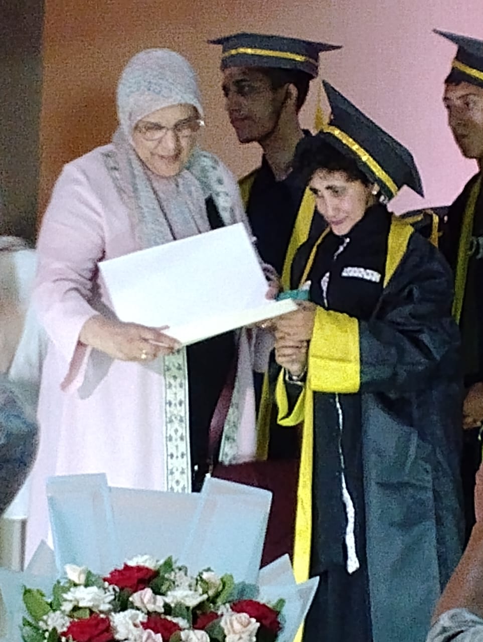 الحفل الختامي للموسم الدراسي لأطفال الجمعية الإسماعيلية للمعاقين جسديا بمكناس الحفل الختامي للموسم الدراسي لأطفال الجمعية الإسماعيلية للمعاقين جسديا بمكناس