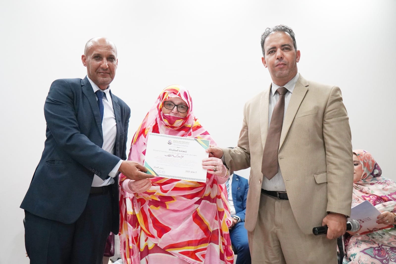 مركز التفكير الاستراتيجي والوزارة المنتدبة ينظمان منتدى جهويًا حول العرائض والحق في المعلومة بجهة العيون الساقية الحمراء