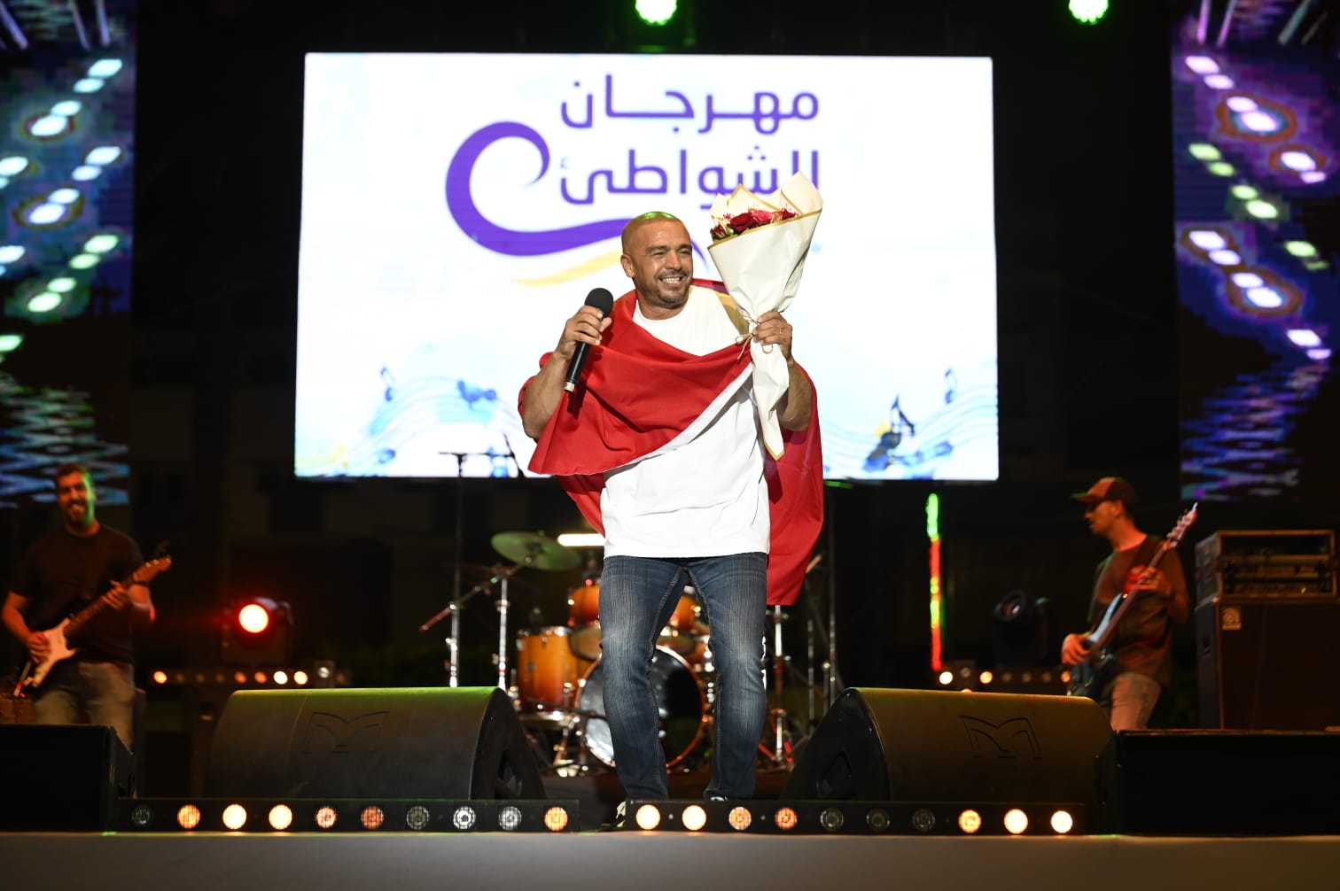 الحسيمة تحتفي بالصيف: انطلاق مهرجان الشواطئ لاتصالات المغرب وسط أجواء احتفالية متميزة الحسيمة تحتفي بالصيف: انطلاق مهرجان الشواطئ لاتصالات المغرب وسط أجواء احتفالية متميزة