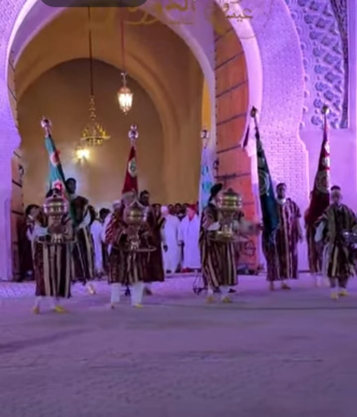 أزيد من 300 ألف شخص تتبعوا فقراته مهرجان عيساوة بمكناس يؤكد مكانته ضمن أبرز المواعيد الثقافية بالمغرب أزيد من 300 ألف شخص تتبعوا فقراته مهرجان عيساوة بمكناس يؤكد مكانته ضمن أبرز المواعيد الثقافية بالمغرب